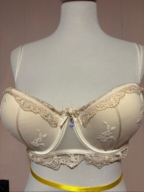 Honey Birdette Cream Lace Underwire Balconette Bra